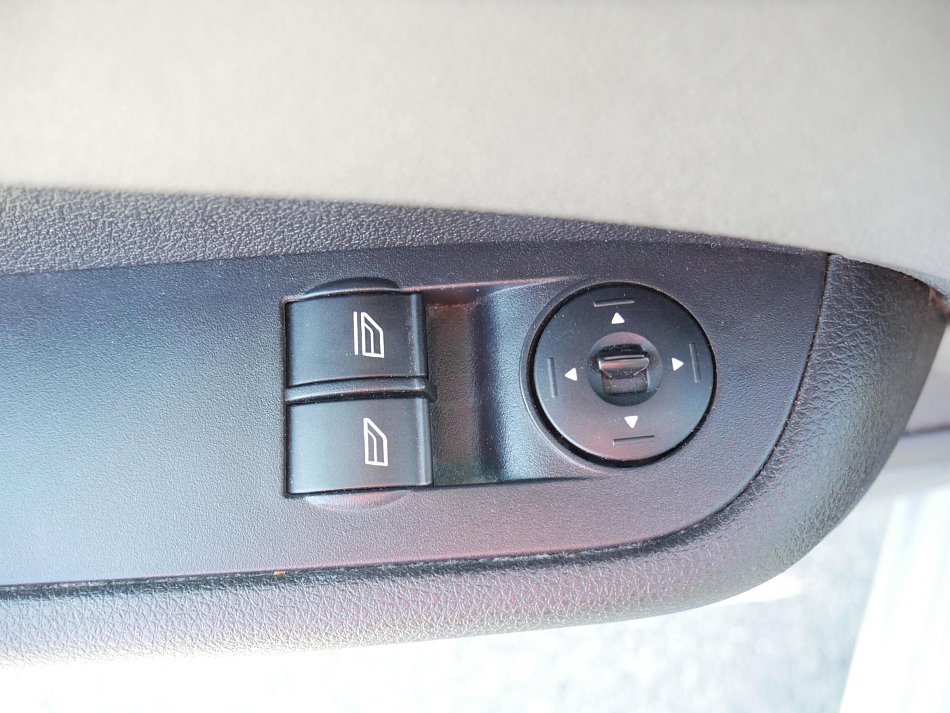 Ford Focus 1.6i 