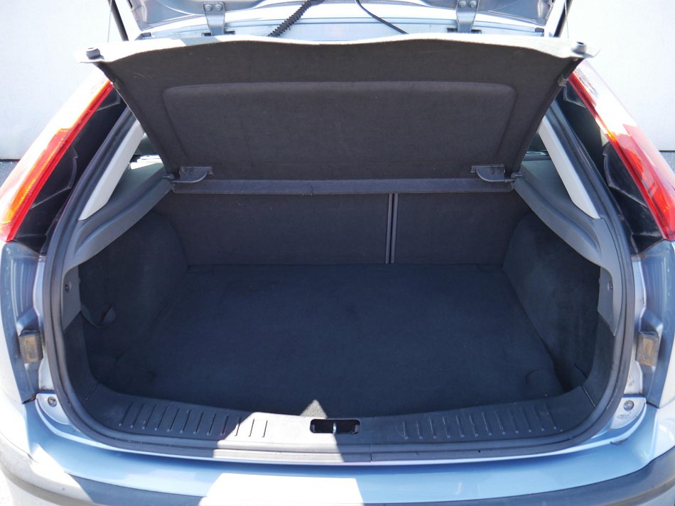 Ford Focus 1.6i 