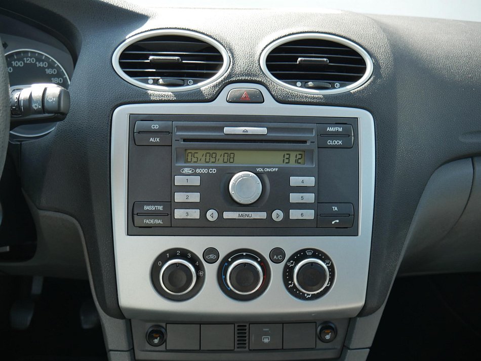 Ford Focus 1.6i 