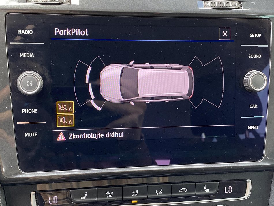 Volkswagen Golf 2.0 TDi 