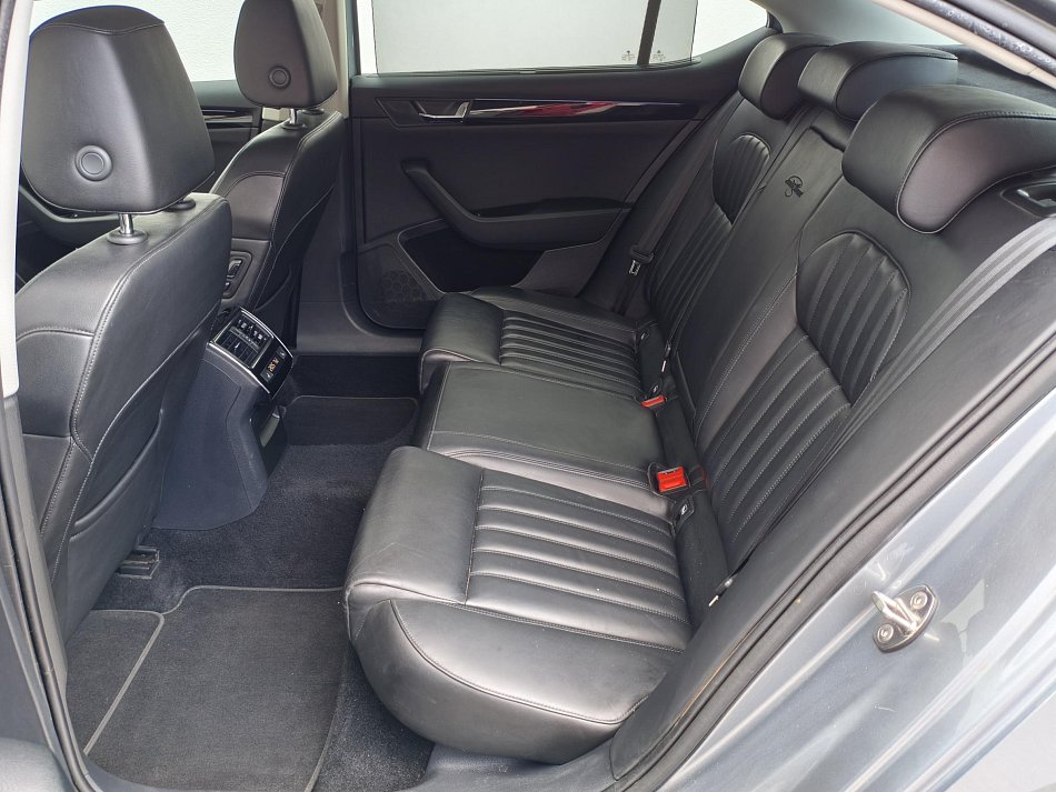 Škoda Superb III 2.0 TDi L&K 4x4