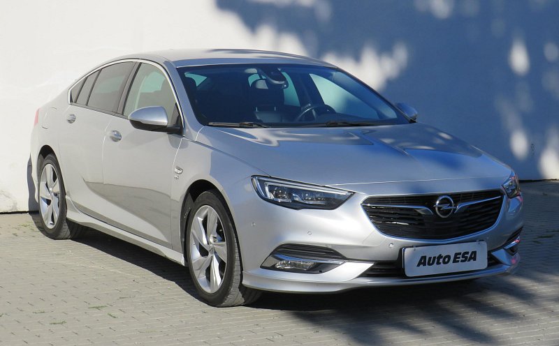 Opel Insignia 2.0 CDTI 