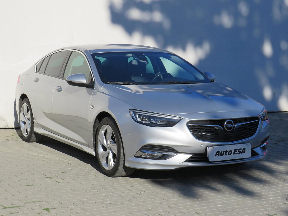 Opel Insignia 2.0 CDTI 