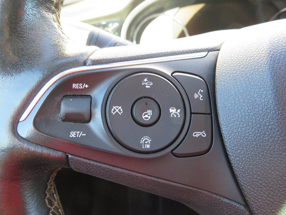 Opel Insignia 2.0 CDTI 