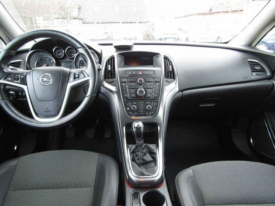 Opel Astra 2.0 CDTi 
