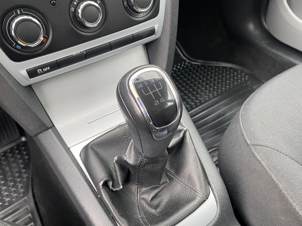 Škoda Octavia II 1.6 TDi Ambition