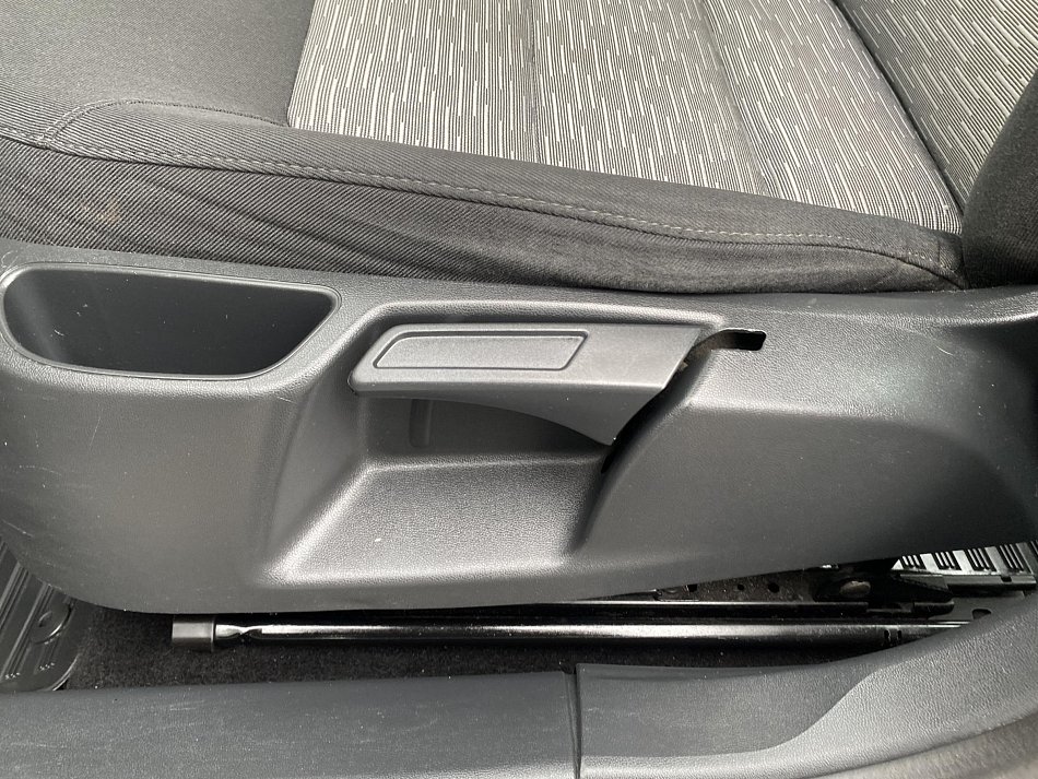 Škoda Octavia II 1.6 TDi Ambition