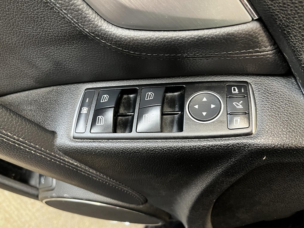 Mercedes-Benz Třída C 3.0 CDi  C350