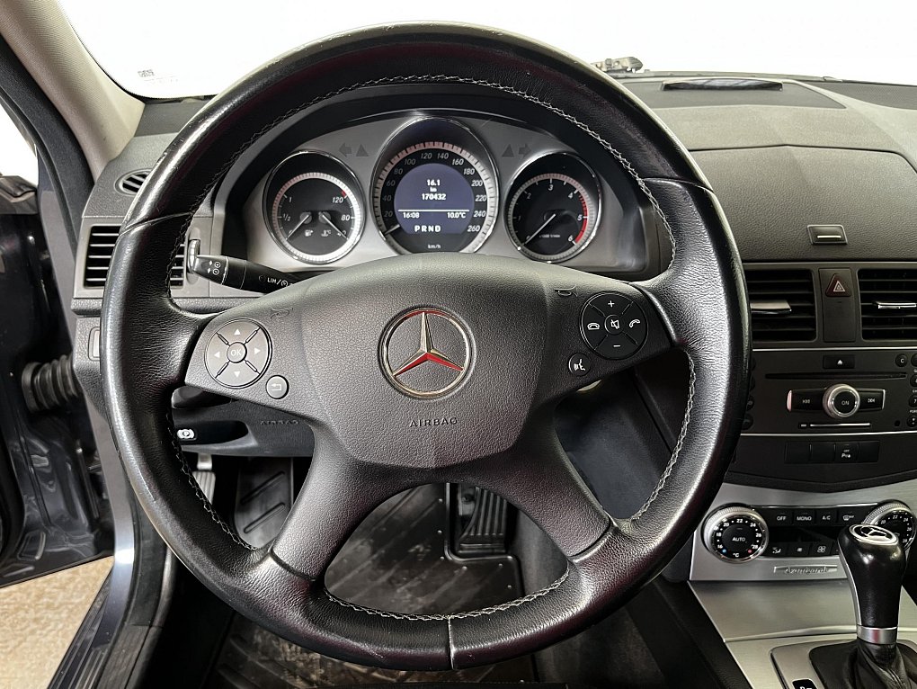 Mercedes-Benz Třída C 3.0 CDi  C350