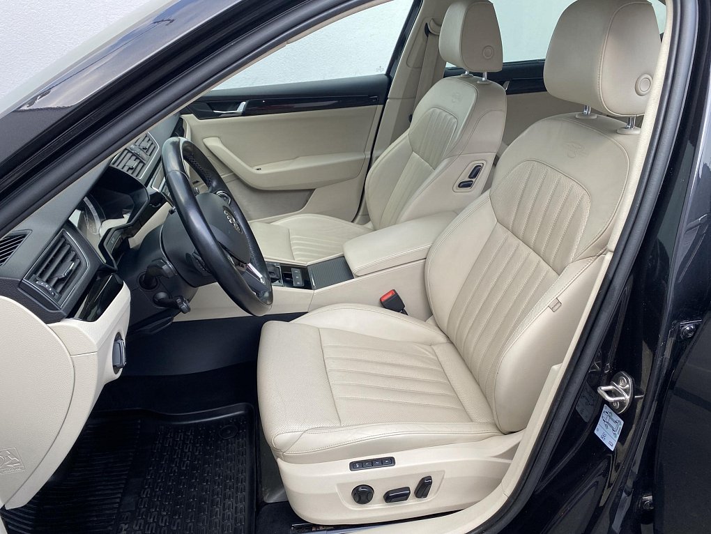 Škoda Superb III 2.0 TDi Style 4x4