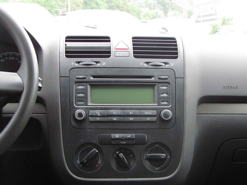 Volkswagen Golf 2.0 TDi 