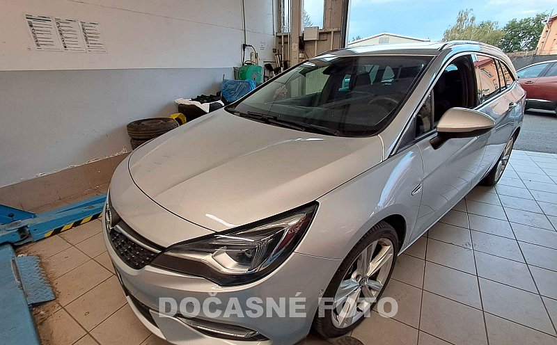 Opel Astra 1.5 CDTi 