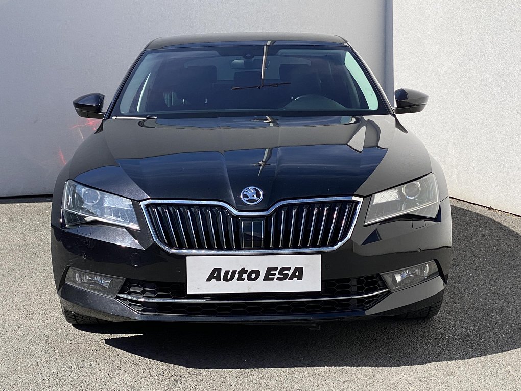 Škoda Superb III 2.0 TSi Edition 100