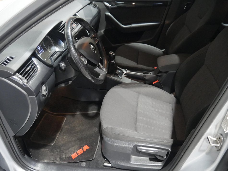 Škoda Octavia III 2.0 TDi 