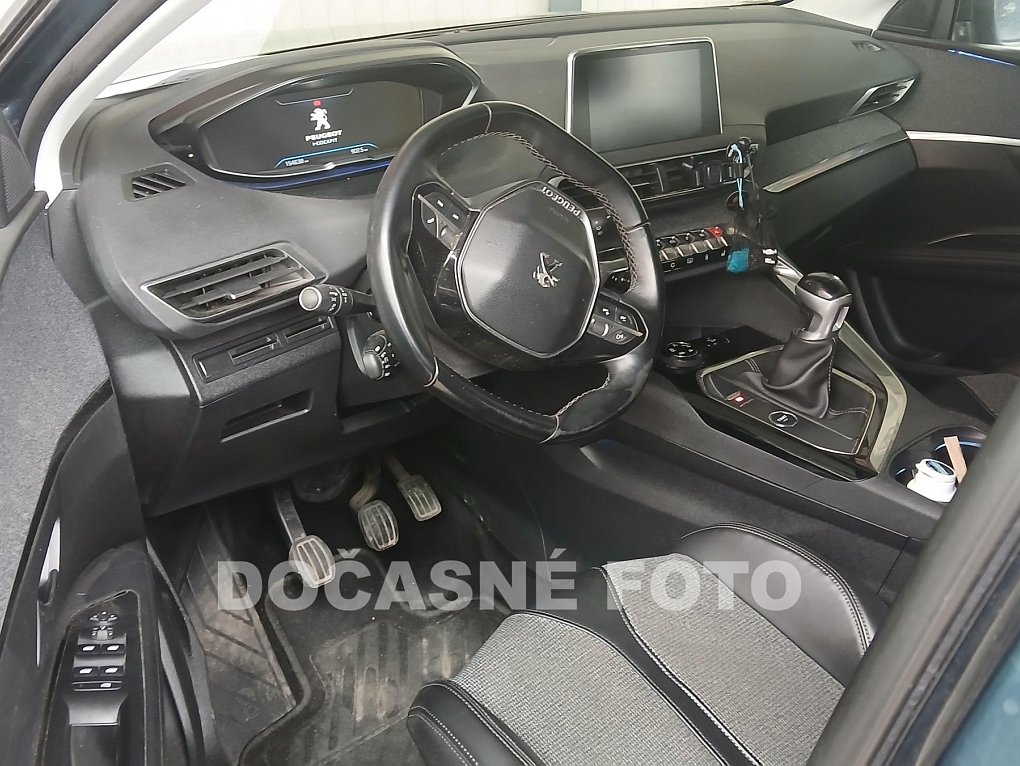Peugeot 5008 1.6Blue HDi 