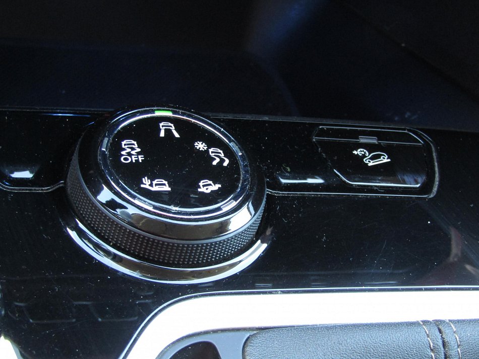 Peugeot 5008 1.6Blue HDi Active