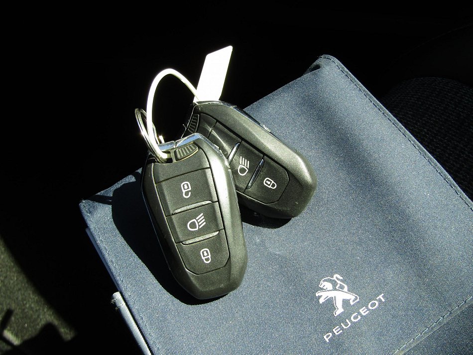 Peugeot 5008 1.6Blue HDi Active