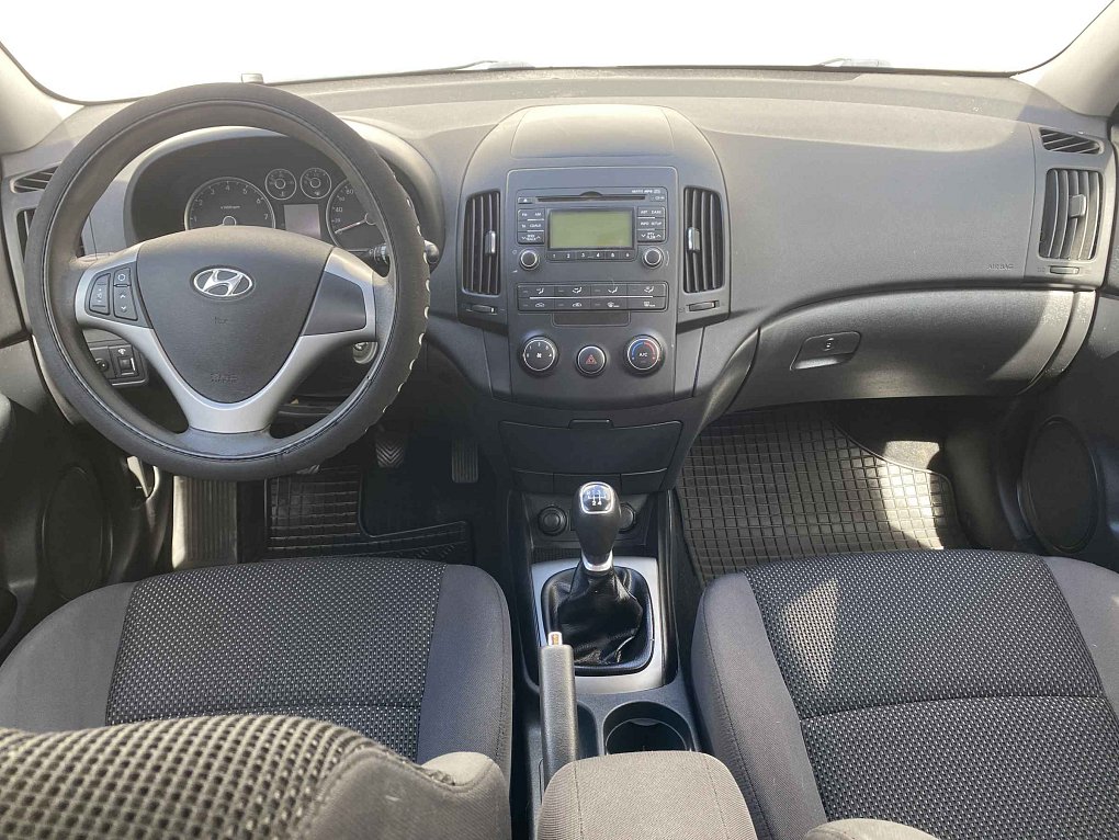 Hyundai I30 1.4  16V 