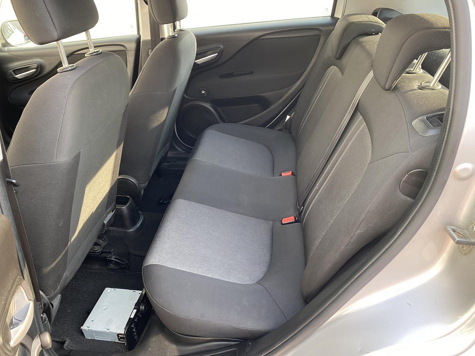 Fiat Punto 1.2i Pop