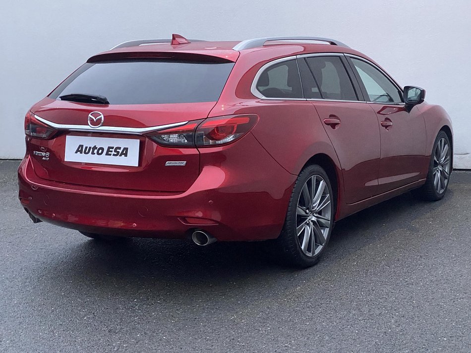Mazda 6 2.2 D Revolution 4x4