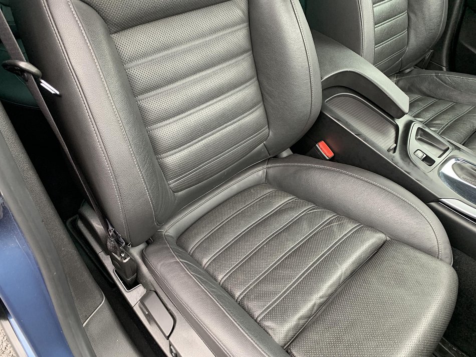 Opel Insignia 2.0 CDTi 