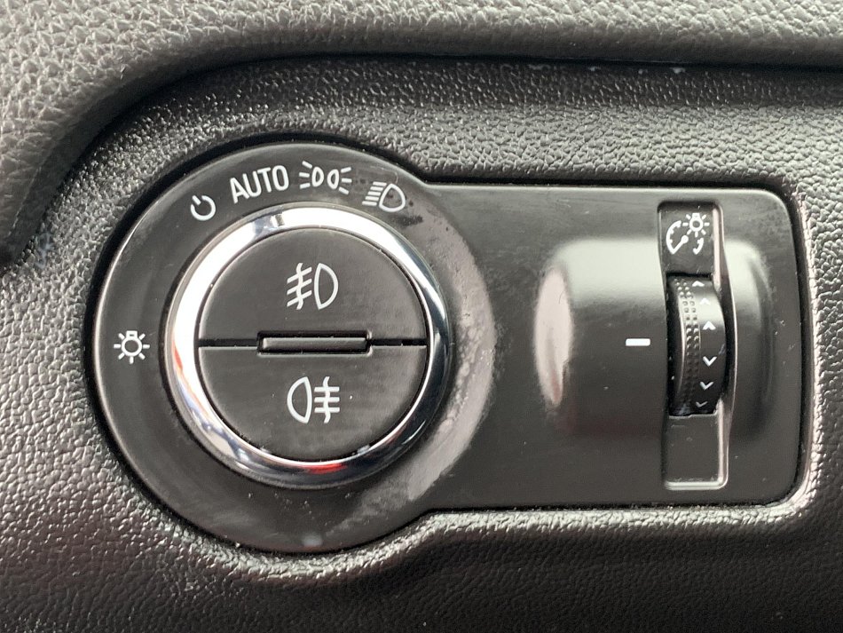 Opel Insignia 2.0 CDTi 