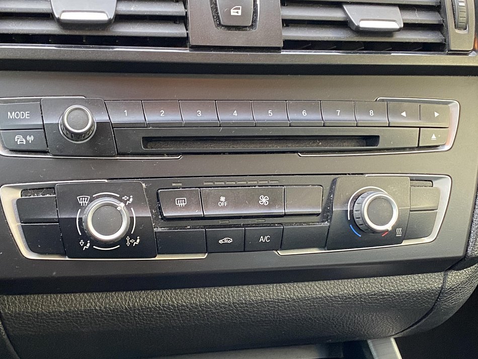 BMW Řada 1 1.6i Sport 116i