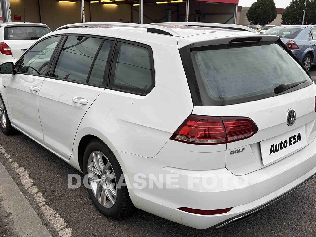 Volkswagen Golf 1.5 TSi 