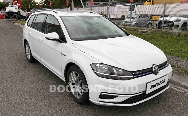 Volkswagen Golf 1.5 TSi 