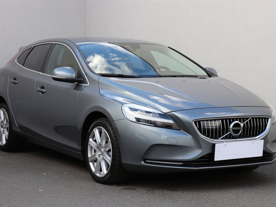 Volvo V40 2.0 D 