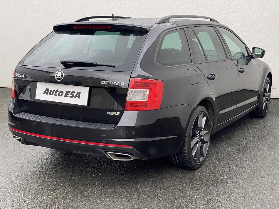 Škoda Octavia III 2.0 TDi RS Challange