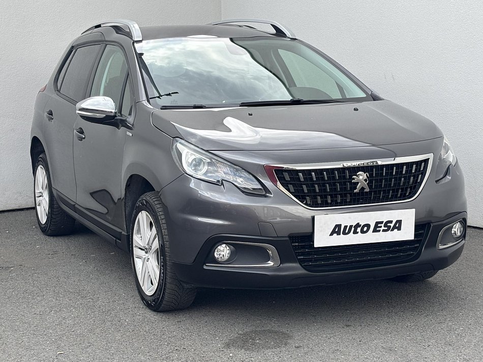 Peugeot 2008 1.2 PT Style