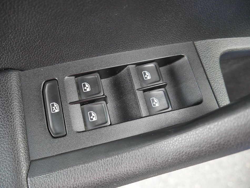 Škoda Octavia III 1.6 TDi Elegance