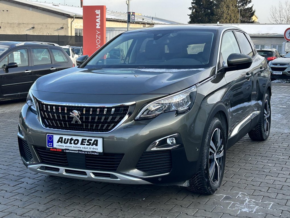 Peugeot 3008 1.2 PT Allure