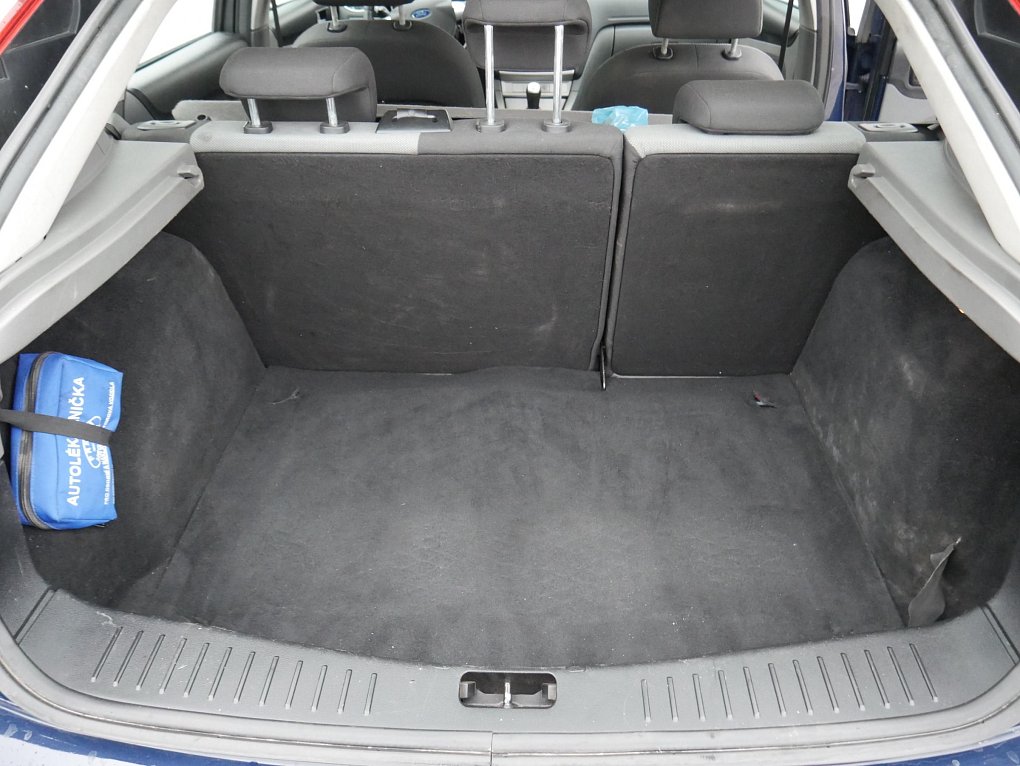Ford Focus 1.6i 