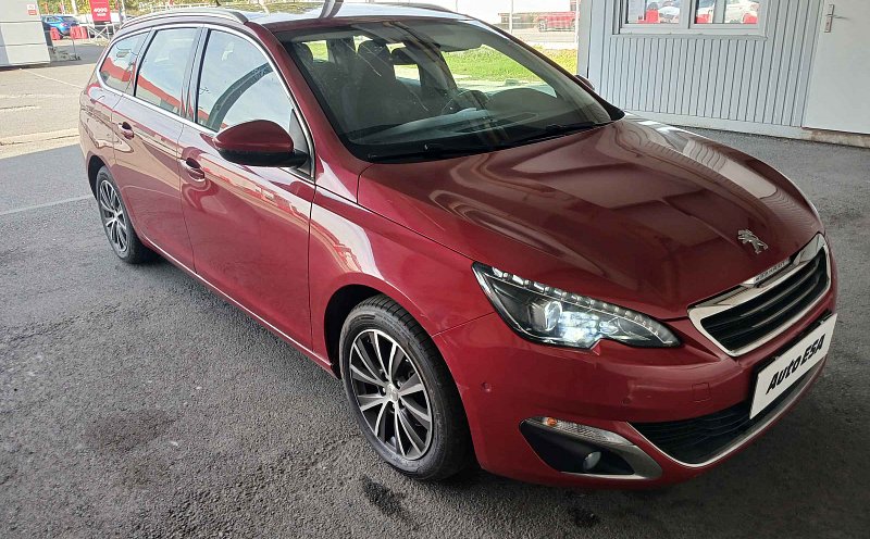 Peugeot 308 1.2PT 