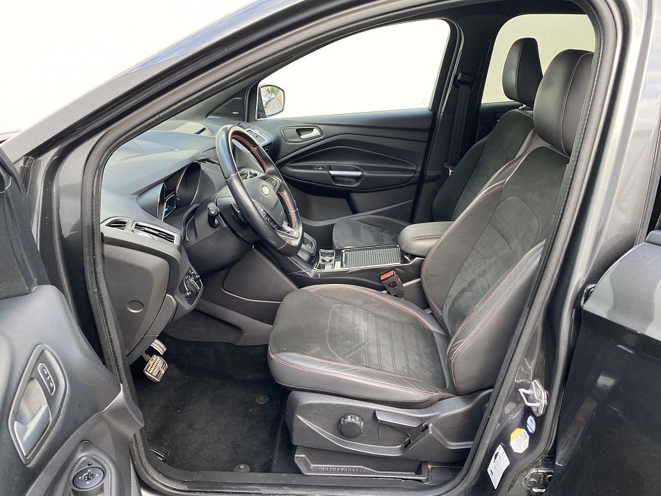 Ford Kuga 2.0 TDCi ST-Line AWD