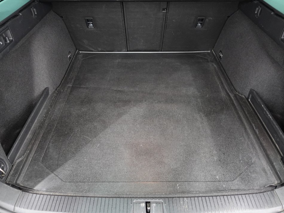 Volkswagen Passat 2.0TDi 