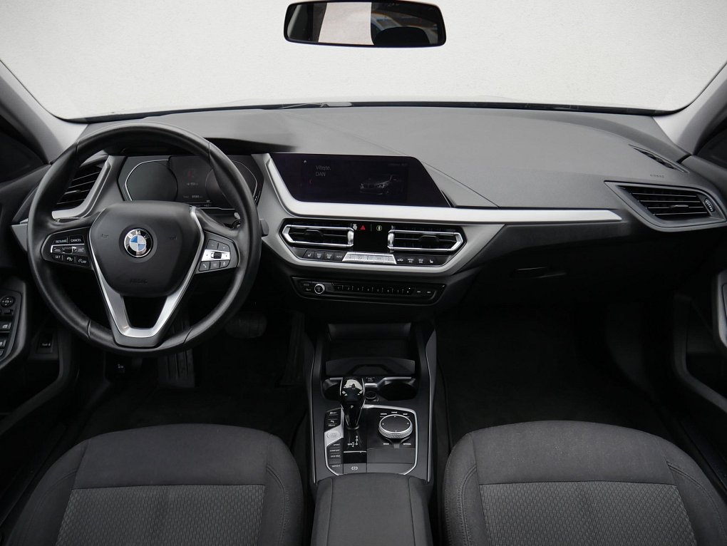 BMW Řada 1 1.5i  118i