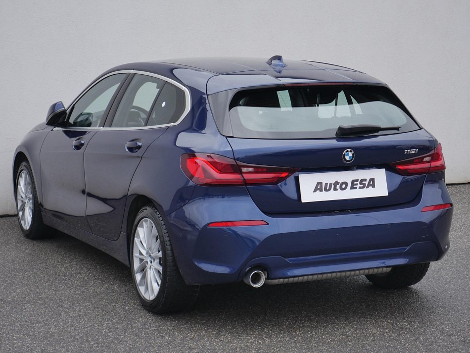 BMW Řada 1 1.5i  118i