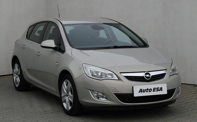 Opel Astra 1.4 T Enjoy