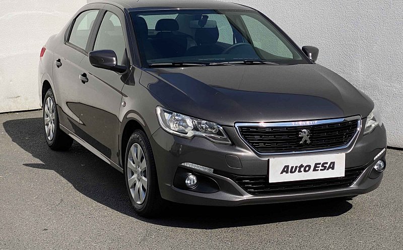 Peugeot 301 1.6i 