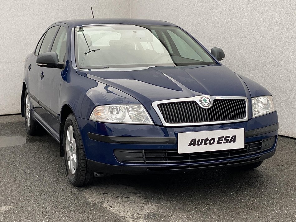 Škoda Octavia II 1.6  Tour