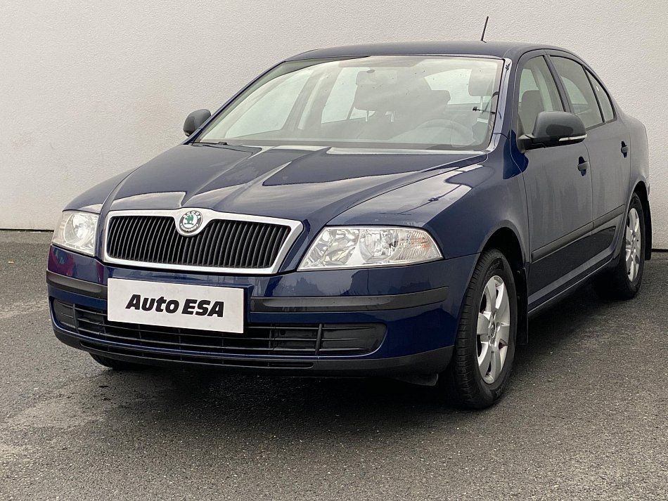 Škoda Octavia II 1.6  Tour