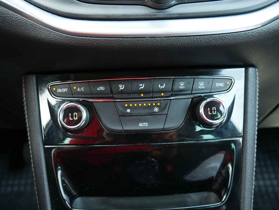 Opel Astra 1.6CDTi 