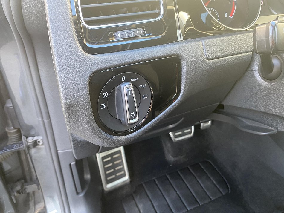 Volkswagen Golf 1.5 TSi Join