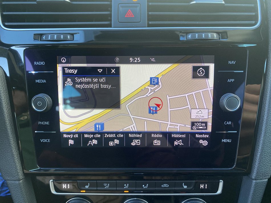 Volkswagen Golf 1.5 TSi Join