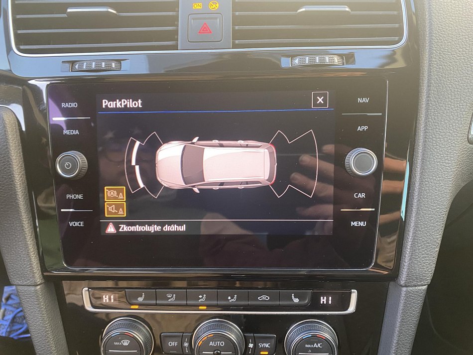 Volkswagen Golf 1.5 TSi Join