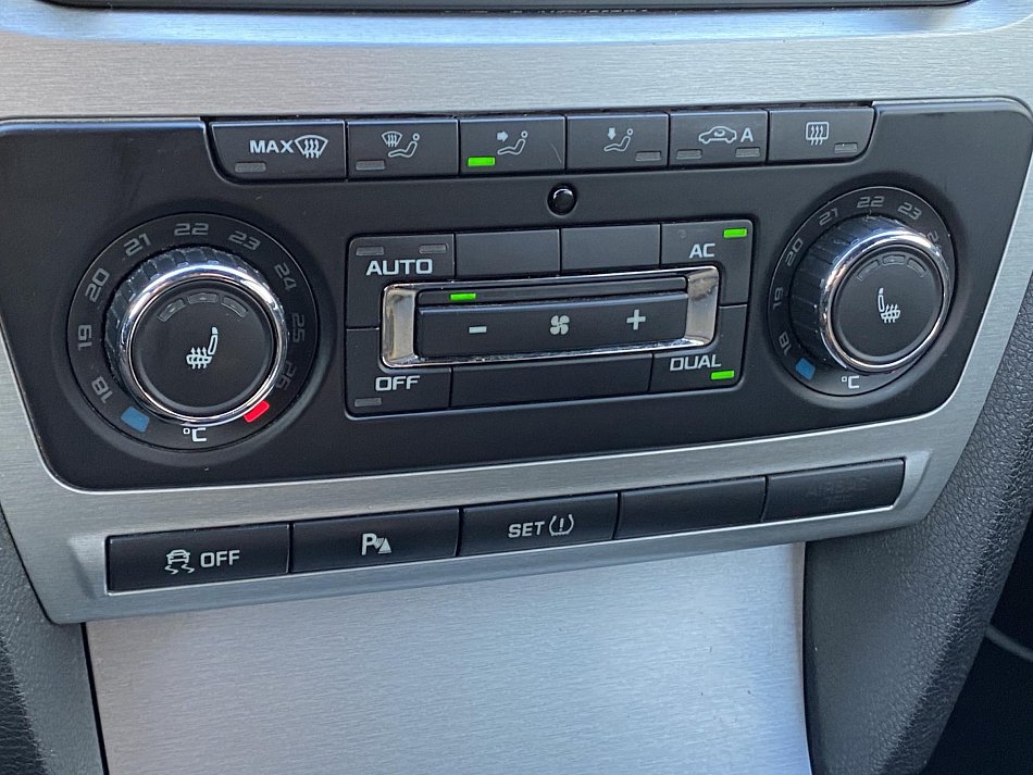 Škoda Octavia II 2.0 TDi RS