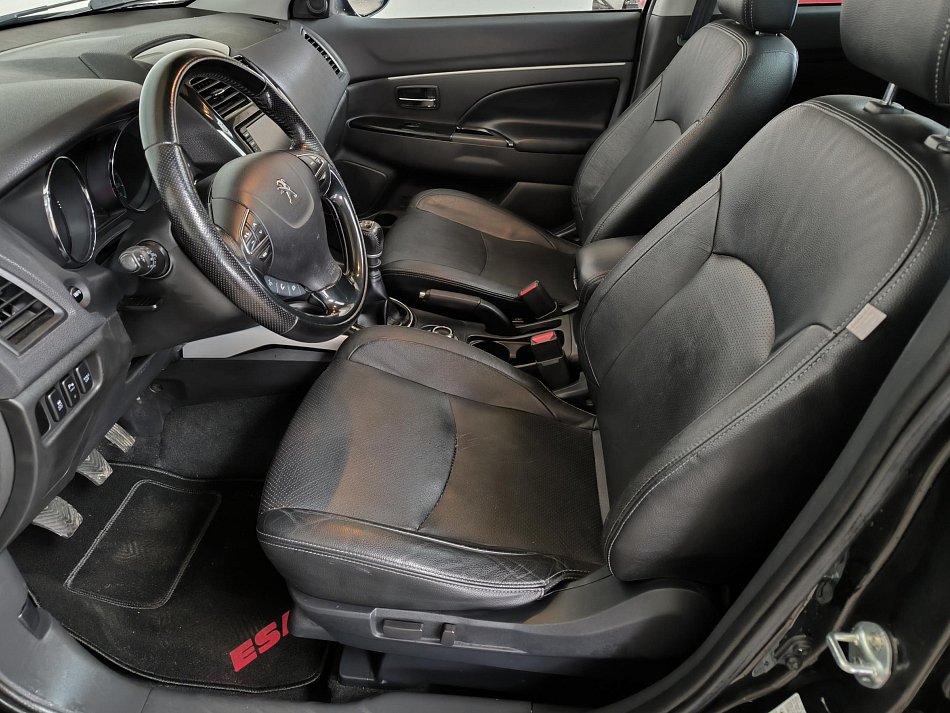 Peugeot 4008 1.8 HDi Allure 4WD